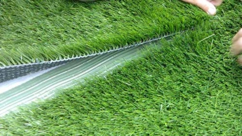 کفپوش و چمن مصنوعی